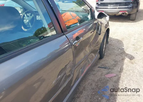 2007 Toyota Corolla S z USA, uszkodzony, nr VIN 2T1BR32E77C727970